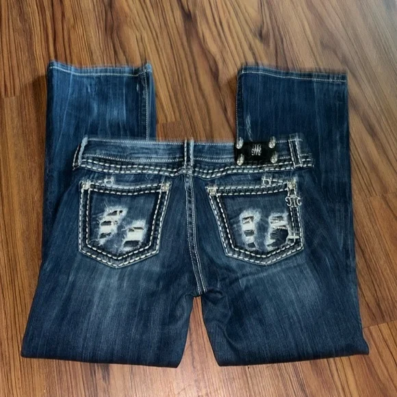 SOLD - Picture 1 of 3